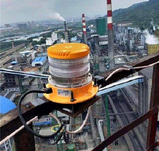 煙囪上如何安裝航空障礙燈？